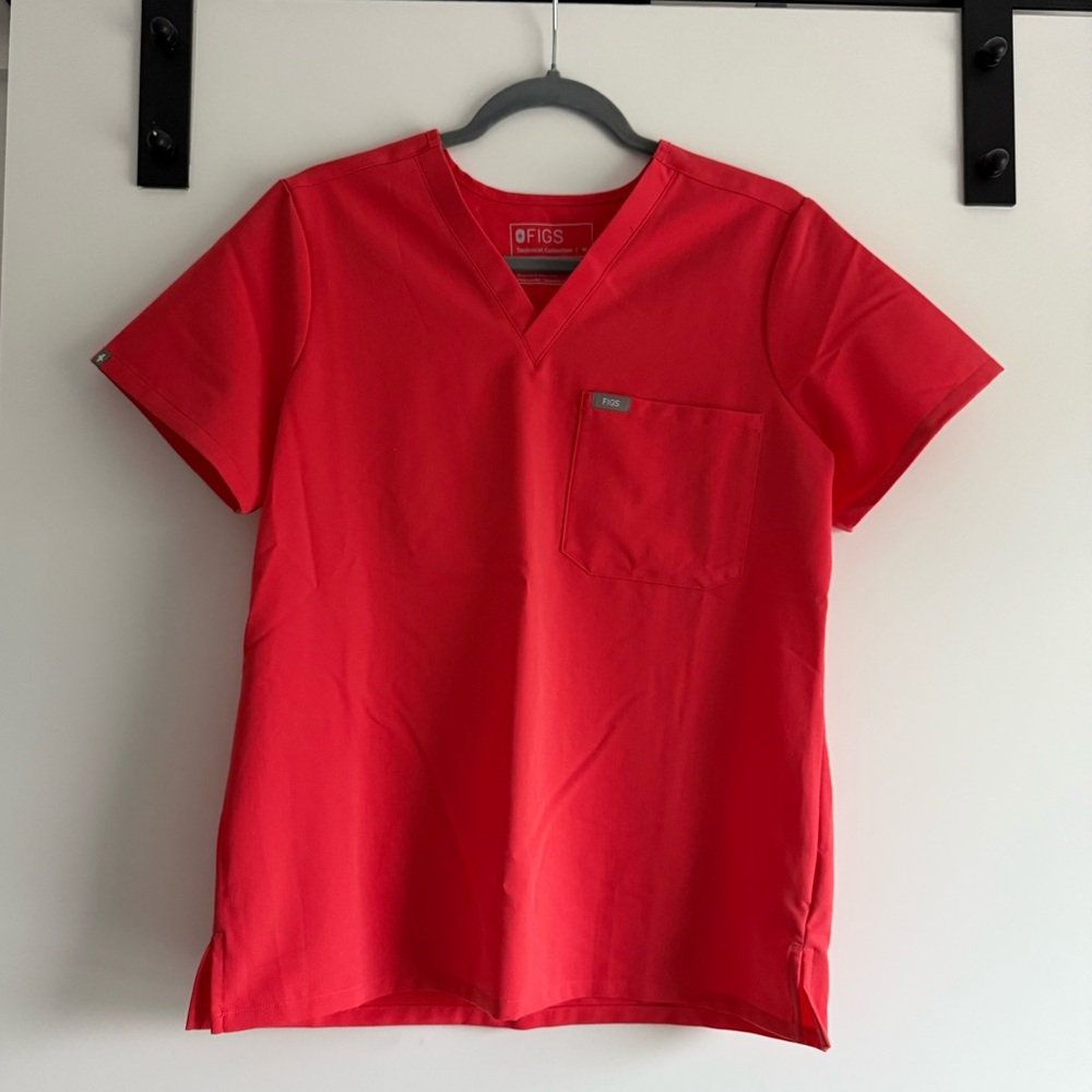Figs  Women's Top